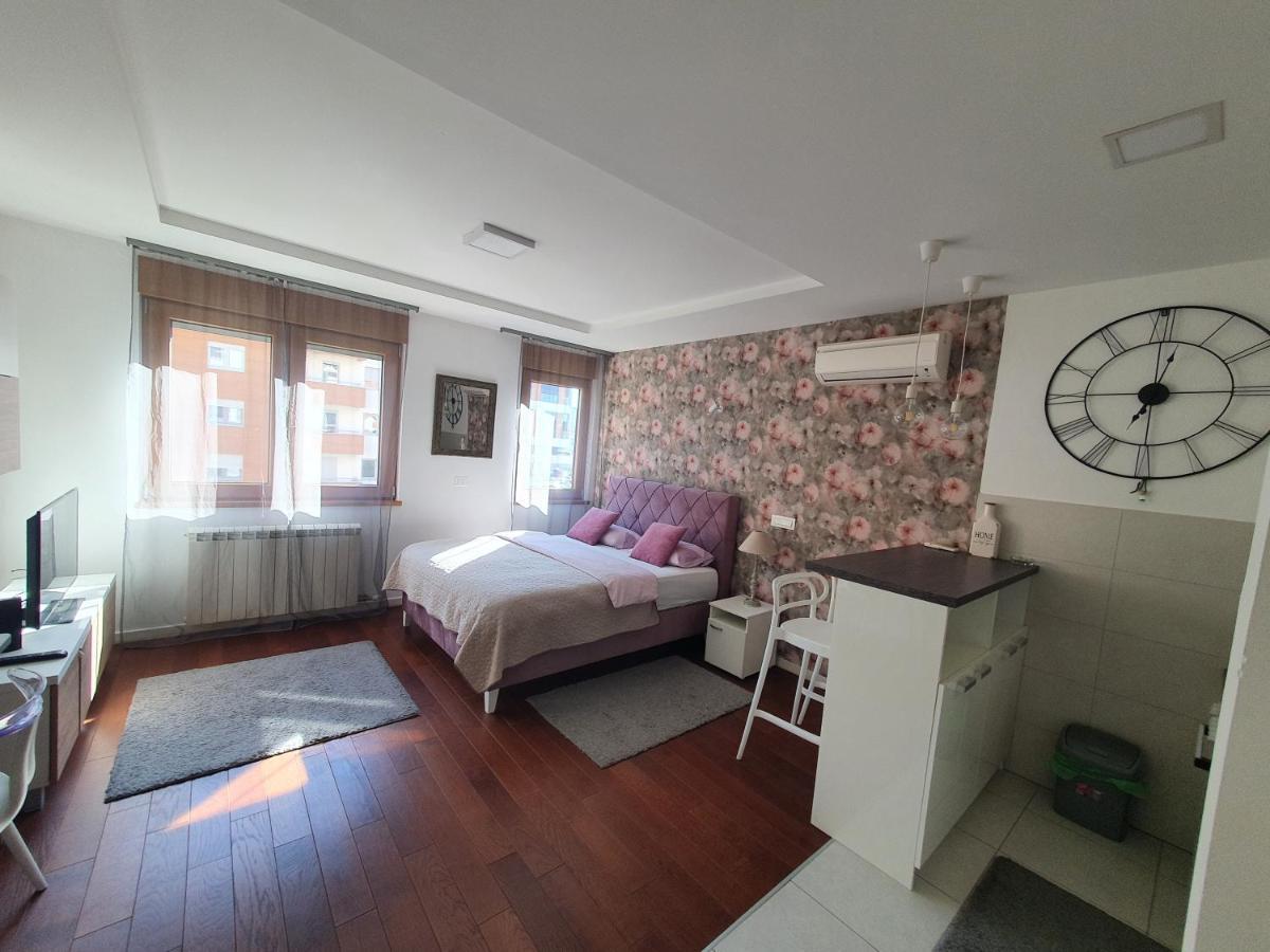 Apartament Apartman Perla A Blok Belgrad Zewnętrze zdjęcie